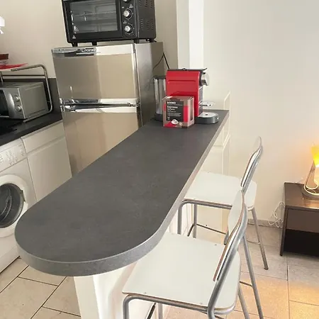 Small Apartamento